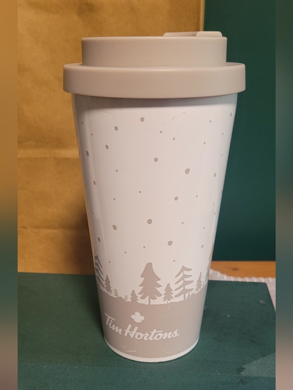 💚Free In Any Bundle Over $10 Tim Hortons Gray & White Travel Mug